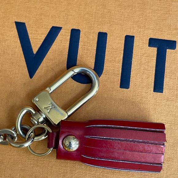 Louis Vuitton Animania Lapin Round Coin Purse Pomme D'Amour - Picture 10 of 12